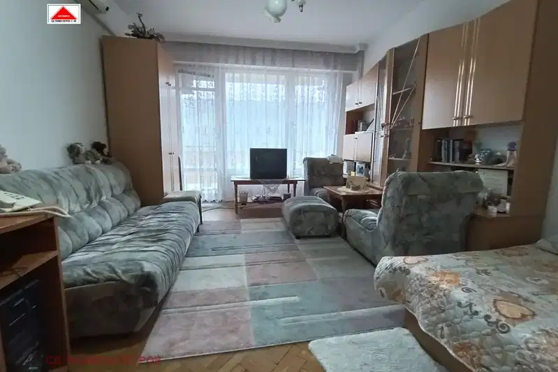 apartment in Shumen, Bolnicata