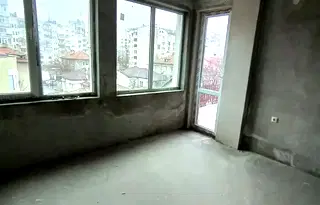апартамент в Шумен, Болницата