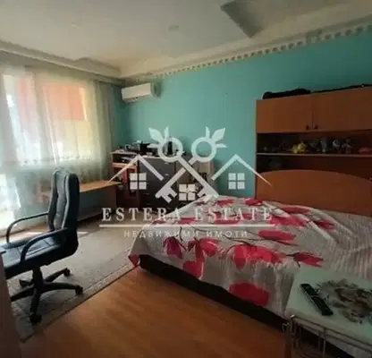Photo 2 — 4-bedroom apartment in Shumen, Boyan Bylgaranov 2