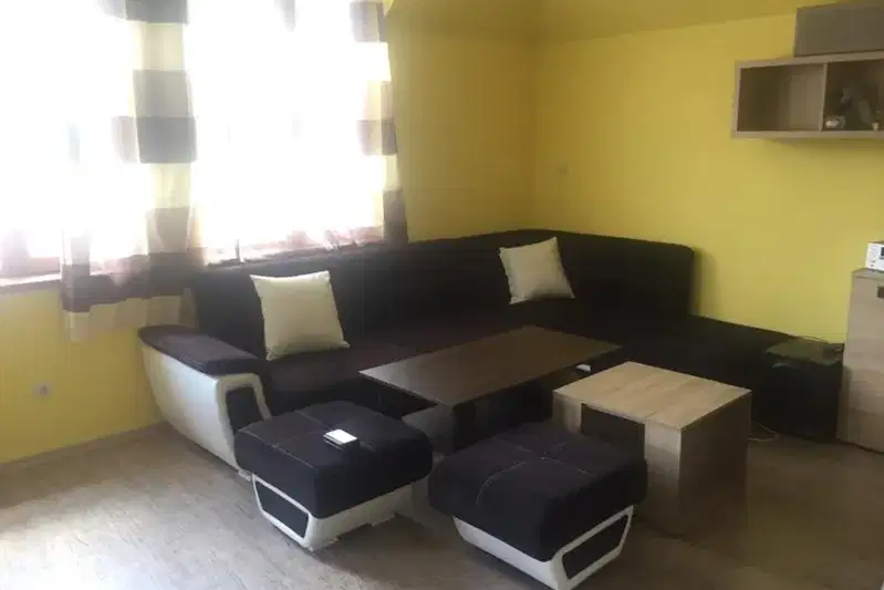 apartment in Shumen, Centyr