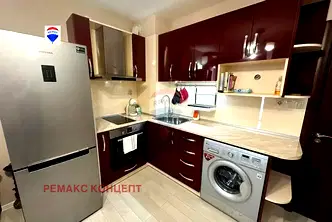 Двустаен апартамент в Шумен, Център