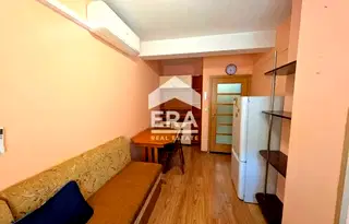 Двустаен апартамент в Шумен, Център