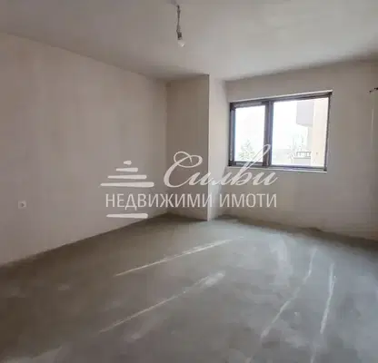 Photo 5 — 3-bedroom apartment in Shumen, Dobrudjanski