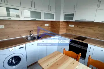 Тристаен апартамент в Шумен, Добруджански