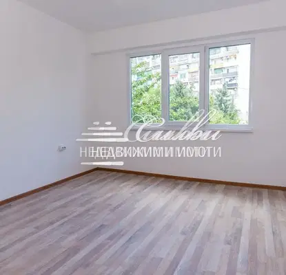 Снимка 3 — апартамент в Шумен, Тракия