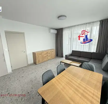 Снимка 2 — апартамент в Шумен, Тракия