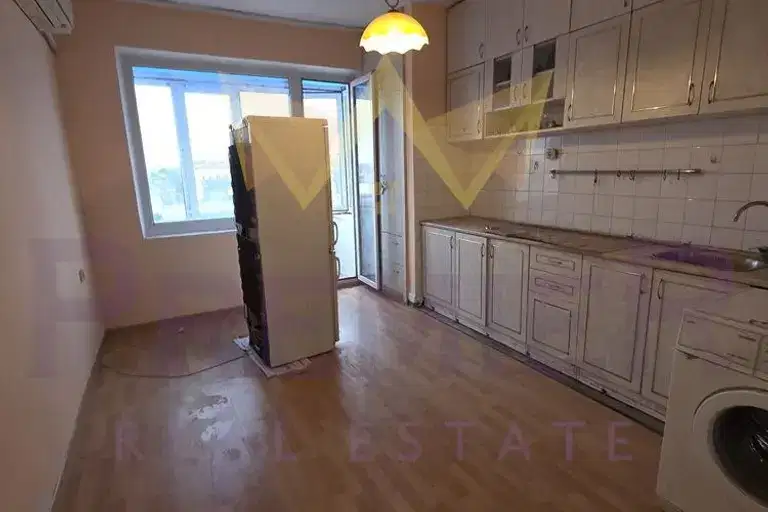 3-bedroom apartment in Silistra, Centyr