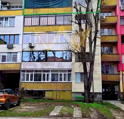 Снимка 2 — Многостаен апартамент в Силистра, Център