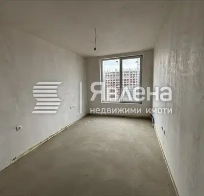 Снимка 4 — 3-стаен апартамент в Банишора с тераса и асансьор