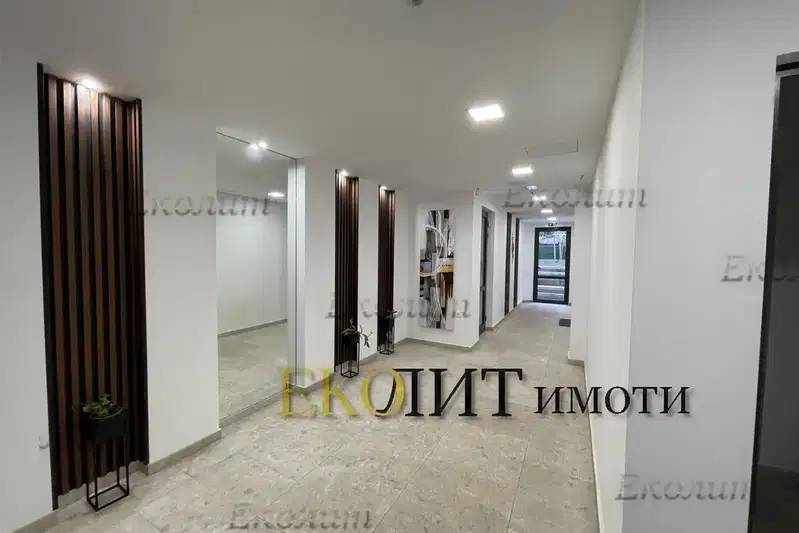 3-bedroom apartment in Sofiya, Banishora