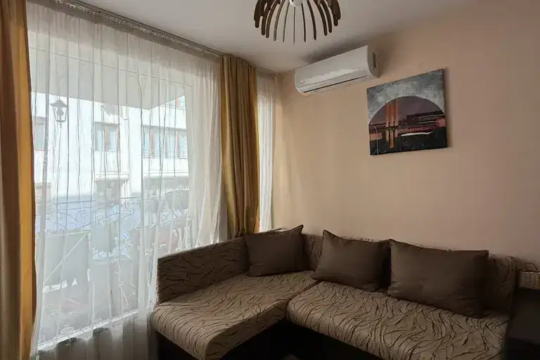 apartment in Sofiya, Banishora