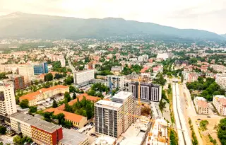 Двустаен апартамент в Бъкстон с южно изложение в луксозен комплекс