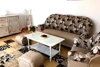 Тристаен апартамент в Бъкстон, София с асансьор и охрана