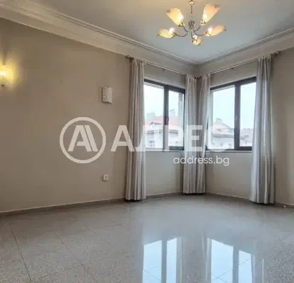 Photo 3 — 3-bedroom apartment in Sofiya, Centyr