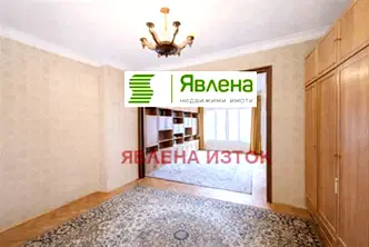 3-стаен апартамент с тераса и гледка към парк НДК в Център, София