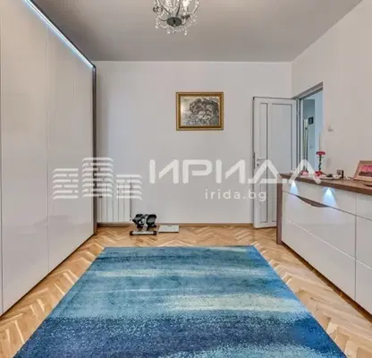 Photo 4 — 3-bedroom apartment in Sofiya, Centyr