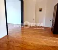 Снимка 2 — Тристаен апартамент в Център на София с два балкона
