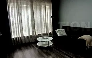 Тристаен апартамент в Център, София с асансьор