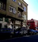 Тристаен апартамент в Център с балкон и мазе