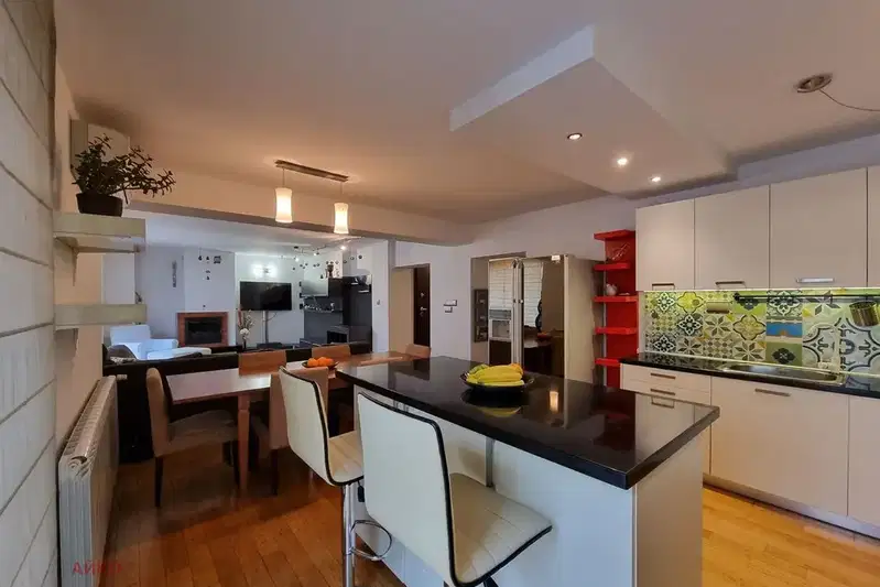 Spacious 4-room apartment with two terraces in Center, Sofia