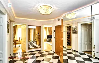Многостаен апартамент в София, Център