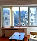 Двустаен апартамент с обзаведена кухня в Център, ул. Позитано