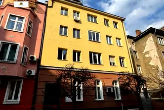 Двустаен апартамент в Център, София с контрол на достъпа