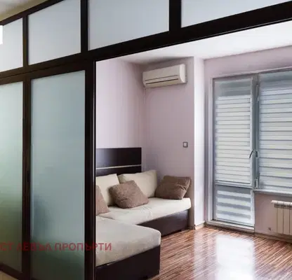 Photo 3 — apartment in Sofiya, Centyr