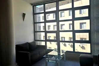 Двустаен апартамент с южно изложение в Център, София