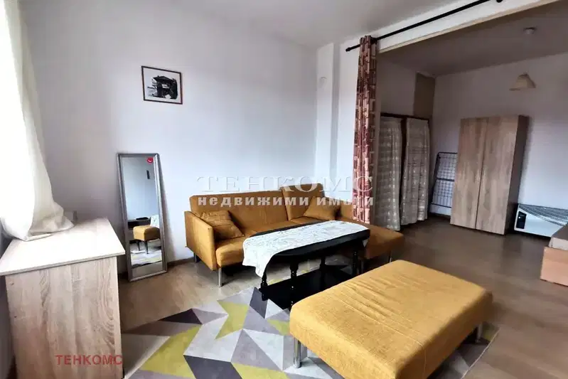 apartment in Sofiya, Centyr