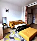 Двустаен апартамент с отделна кухня в Център, ул. Граф Игнатиев