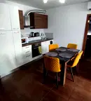 Тристаен апартамент в София, Център