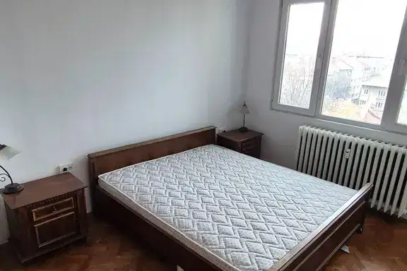 3-bedroom apartment in Sofiya, Centyr