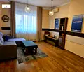 Снимка 4 — Тристаен апартамент в Център, София с луксозно обзавеждане