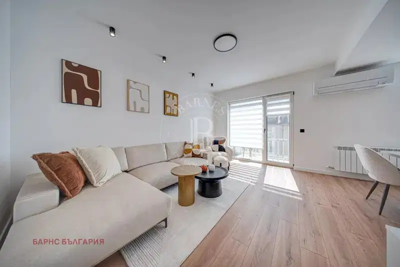 apartment in Sofiya, Centyr
