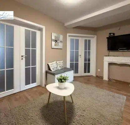 Photo 2 — Three-room apartment in Center, Sofia with balcony and parking space