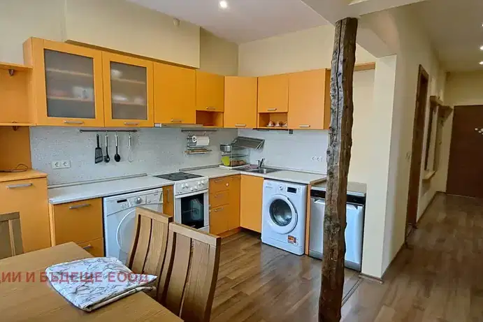 apartment in Sofiya, Centyr