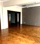 Просторен многостаен апартамент в Център, ул. Сан Стефано