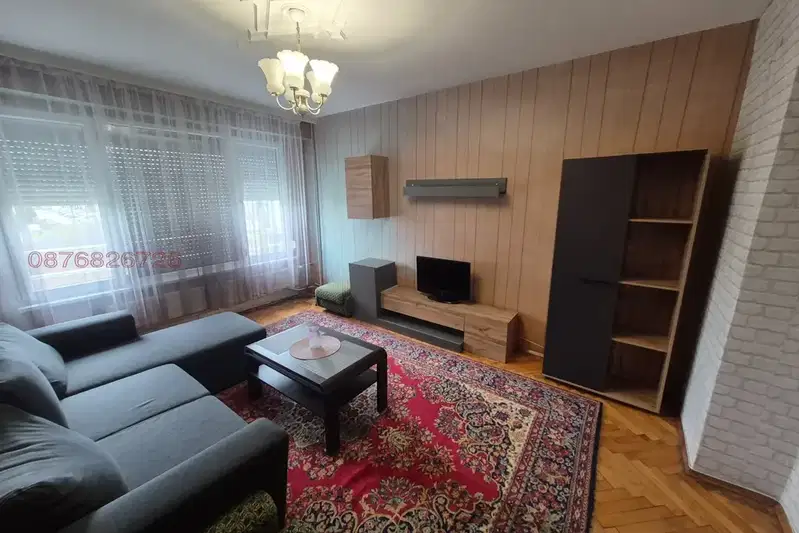 3-bedroom apartment in Sofiya, Dianabad