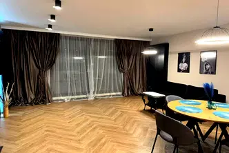 Тристаен апартамент в София, Дианабад