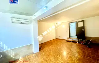 апартамент в София, Докторски паметник