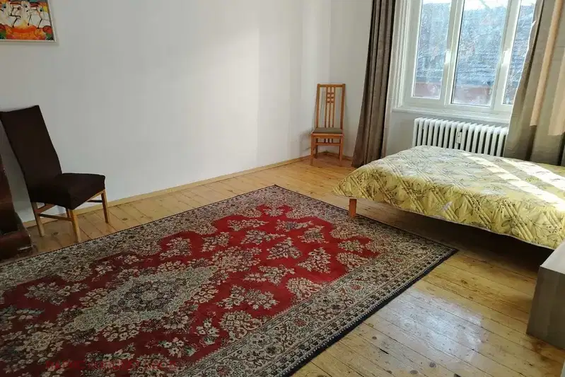 4-bedroom apartment in Sofiya, Doktorski Pametnik