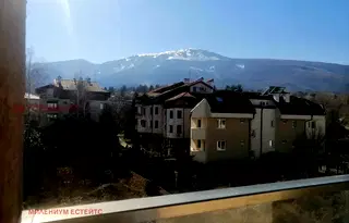 Двустаен апартамент с тераса и гледка към Витоша в Драгалевци