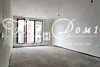 Апартамент 2 стаи в Дружба 1 с тераса и паркомясто