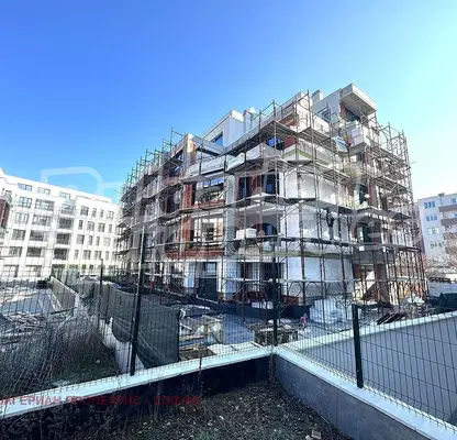 Photo 2 — 3-bedroom apartment in Sofia, Drujba 1
