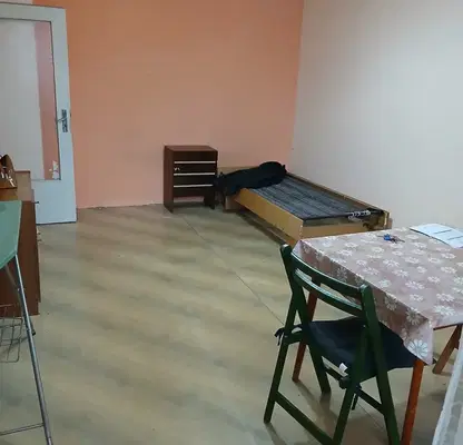 Снимка 3 — Гарсониера с тераса в Дружба 2, София, южно изложение