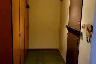 Гарсониера с тераса в Дружба 2, София, южно изложение