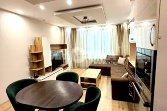 Двустаен апартамент с тераса в Дружба 2, София