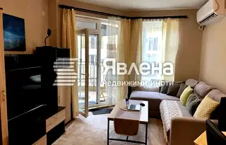 Тристаен апартамент с две тераси в Дружба 2, София