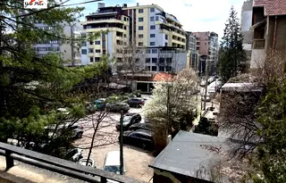 Тухлен 2-стаен апартамент в Гео Милев с тераса
